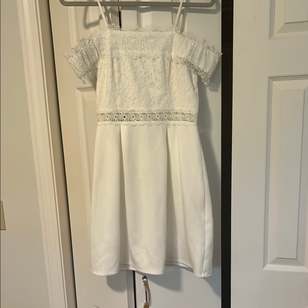 Francesca's Collections White Off-The-Shoulder Sundress with Lace Details
